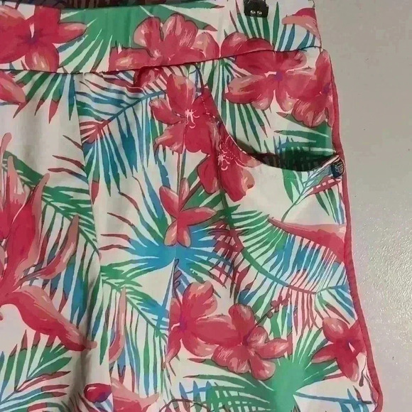 "BANANA‎ BOAT " Women’s floral front  UPF+50 beach shorts pockets pull on Sz L - Picture 3 of 9